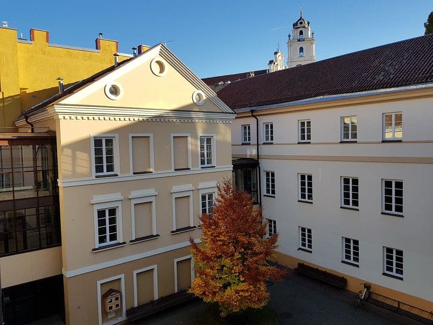 VU Filosofijos fakulteto Bursų kiemas